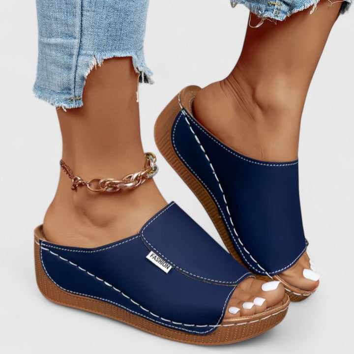 Vivia | Soft Horizon Sandal