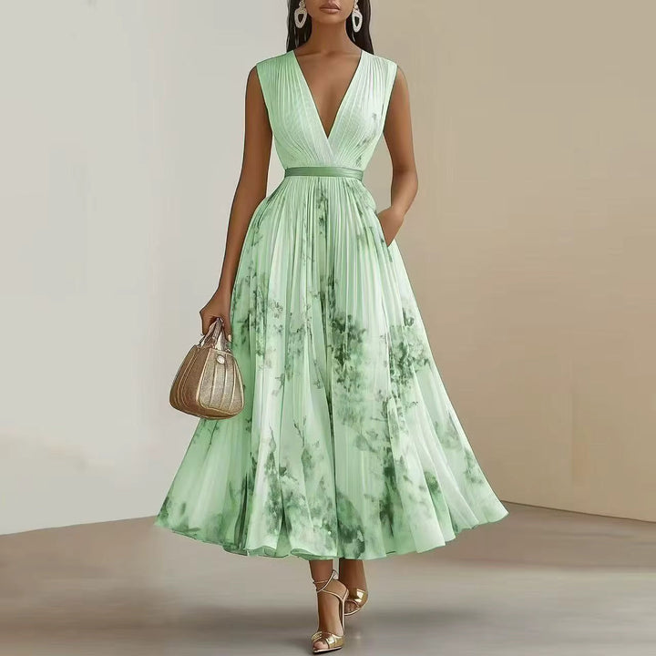 Maelis | Pleated Floral Maxi Dress