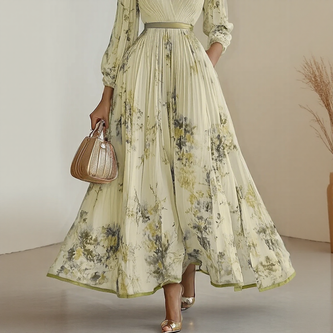 Maelis | Pleated Floral Maxi Dress