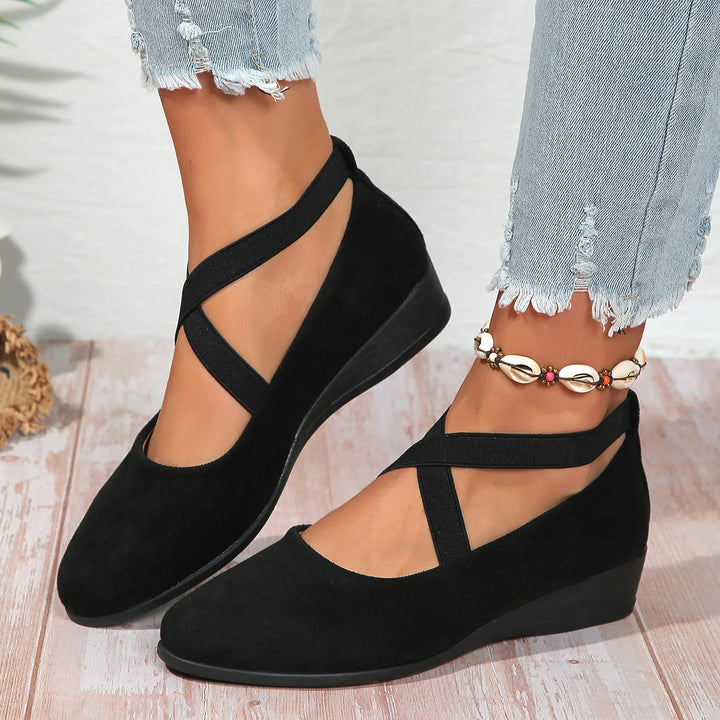 Livia | Cross-Strap Comfort Flats